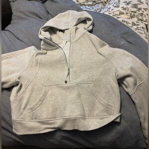 Lululemon cropped half zip scuba